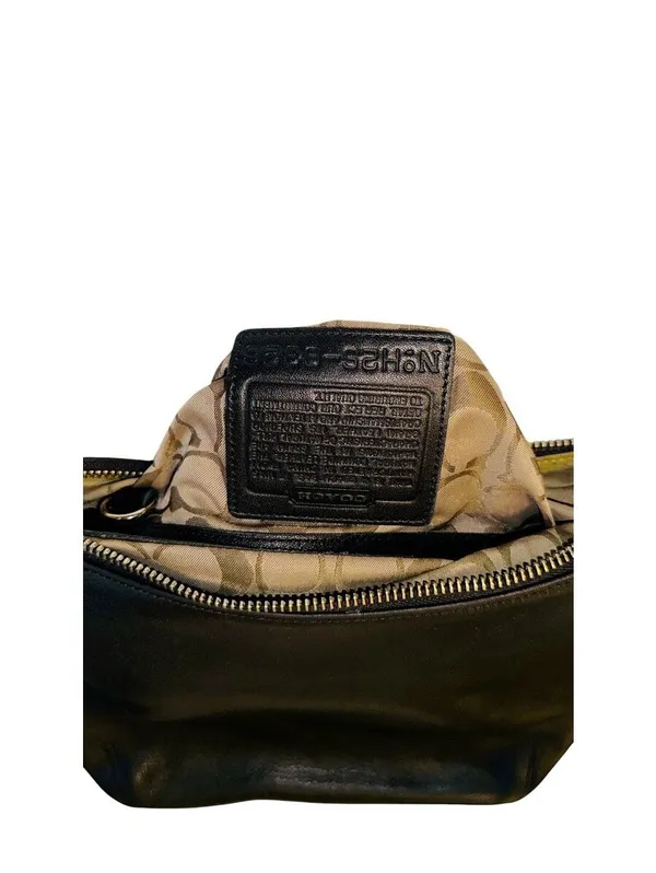 Coach Black Leather Legacy Slim Duffle - Image 4