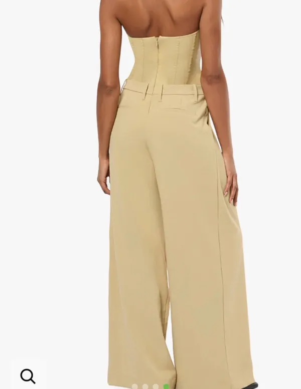 We wore what jumpsuit  - Image 4
