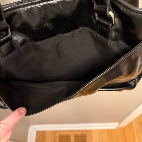 Liz Claiborne Black Shoulder Bag - Image 6