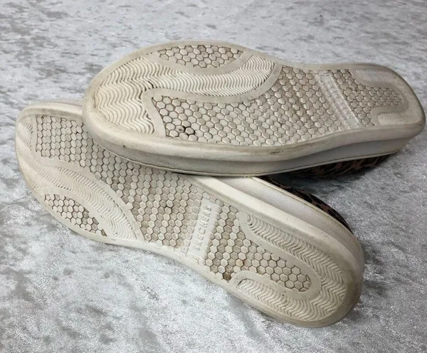 Skechers cheetah leopard print slip on size 7 memory foam sneakers - Image 7