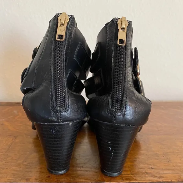 Steve Madden Naoimi Wedge Heel‎ Sandals - Image 6