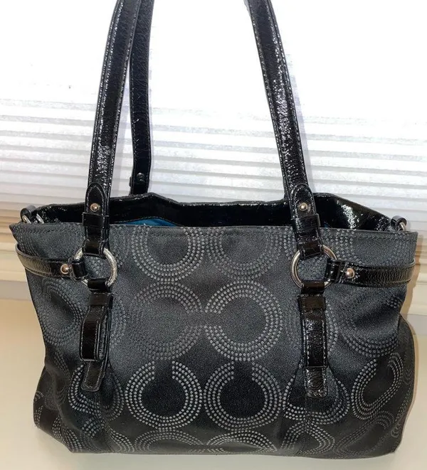 Designer Coach Bag- Madison Op Art Shoulder, Hand, CrossBody Bag no dust bag - Image 2