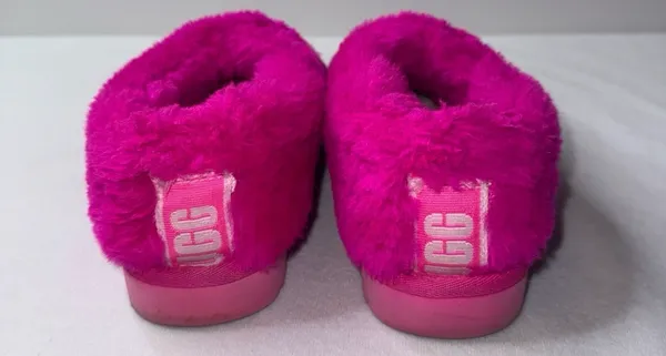 Hot pink Ugg clogs  - Image 3