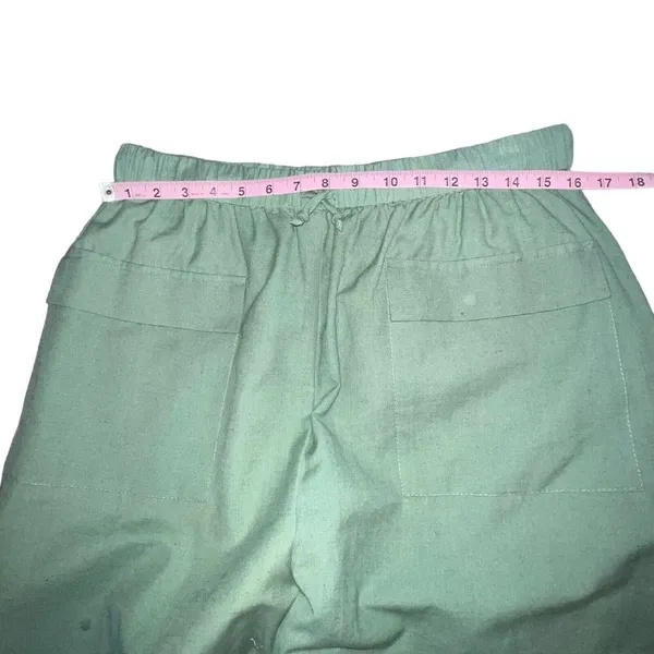 PrettyLittleThing Women Khaki Woven Pocket Front Drawstring‎ Shorts Green 10 - Image 6