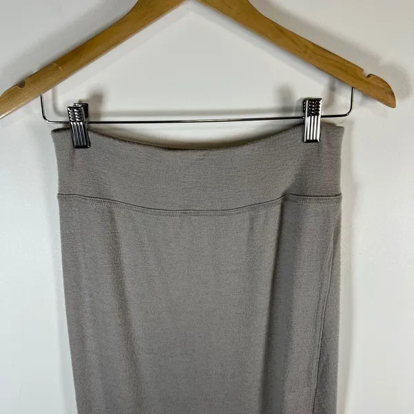 Wilfred Free Gray Ribbed Knit Midi Skirt Side Slit women' Size Small chic sexy‎ - Image 2
