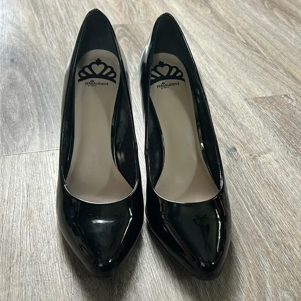 Fergalicious Black Heels Size 7.5 - Image 3
