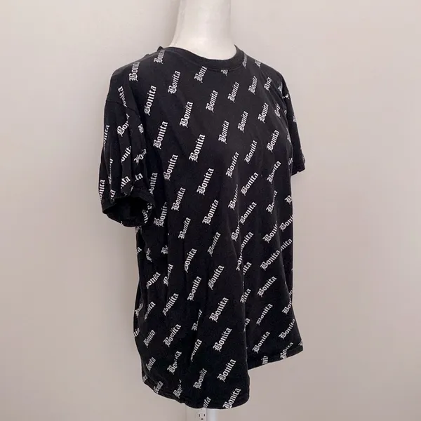 Viva La Bonita Black Graphic t-Shirt - Image 2
