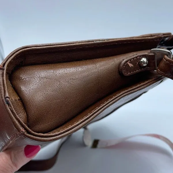 Vintage leather Ashwood crossbody satchel bag nut brown smooth leather. - Image 11
