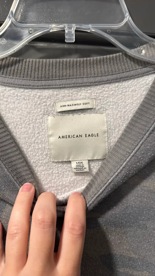 American Eagle Sweater - Image 2