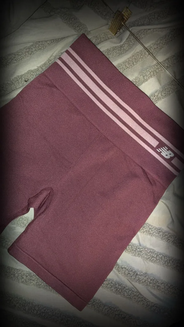 New Balance Women's Burgundy Seamless Ribbed High Rise Athletic Biker Shorts - Image 3