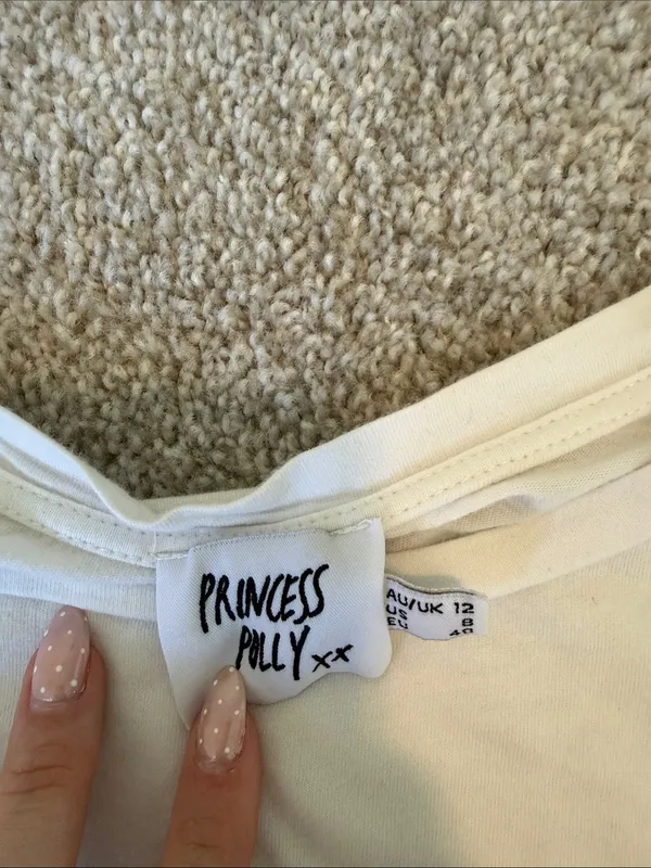 Princess Polly Graphic Tee - Image 2