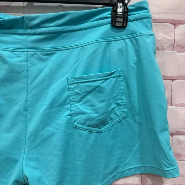 Athlete polyester‎ shorts  size Large - Image 5
