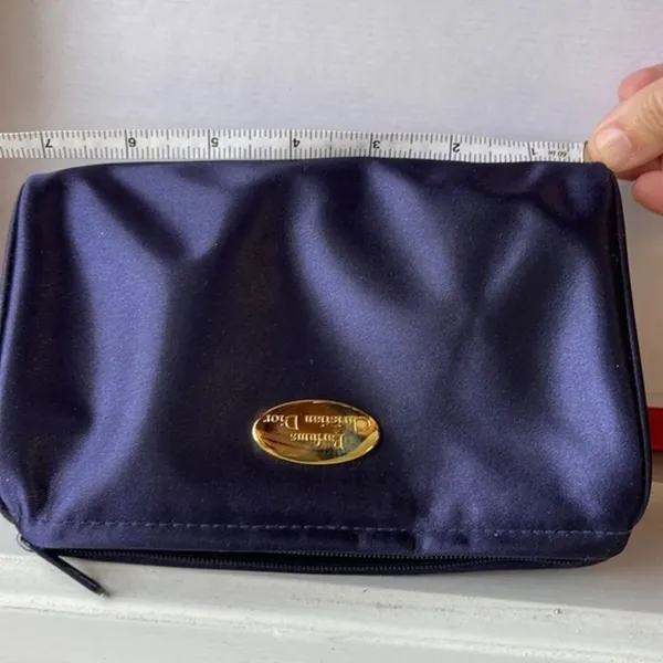 Christian Dior zippered cosmetic pouch - Image 8