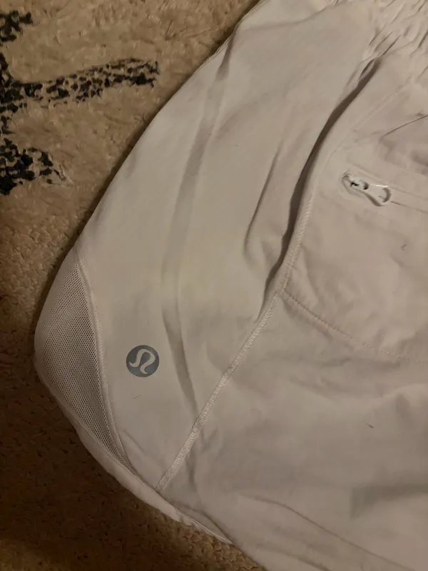 Lululemon shorts - Image 3