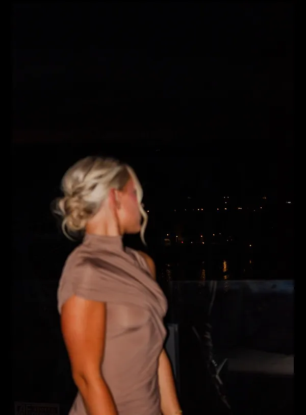 Brown dress - Image 2