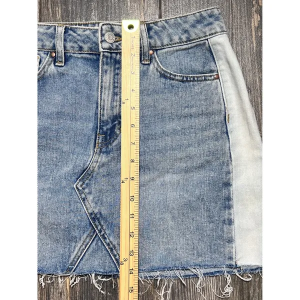Pacsun Denim Retro Y2K Mini Skirt Light Wash Two Tone Frayed Hem Women's Size 25 - Image 6