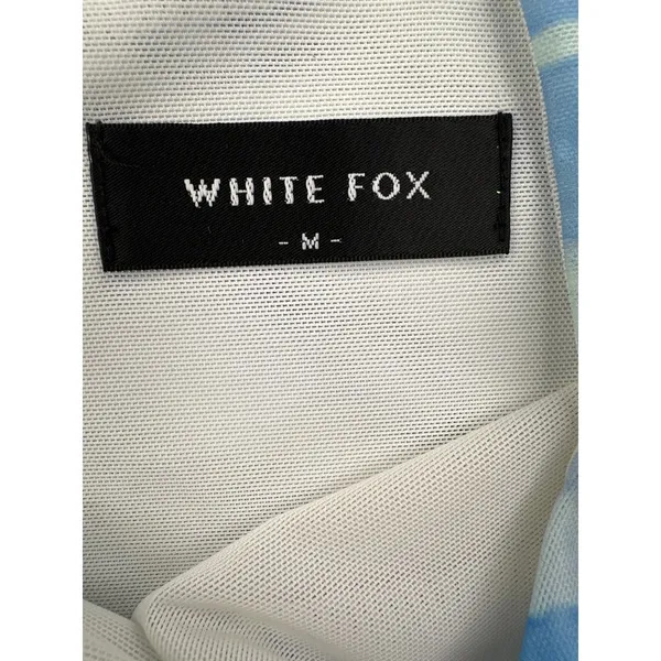 White Fox Boutique - Sleeveless Crop Top in Blue - Image 2