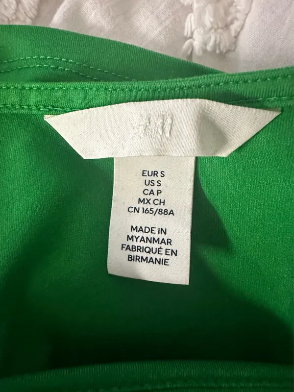 H&M Top Green  - Image 2