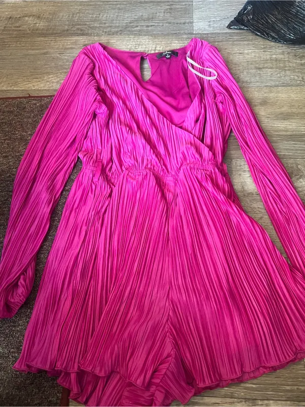 Lulus Pink faux wrap Romper - Image 7