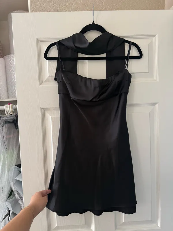 BNWT Zara Black Satin Effect Scarf Dress - Image 10