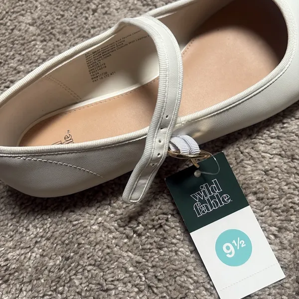 Wild Fable White Mary Jane Flats vegan leather size 9.5 - Image 6