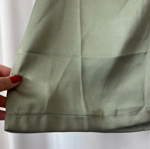 New Kawaii Green Satin Sleeveless Business Casual Minimalist Cami Tank Top - Image 4