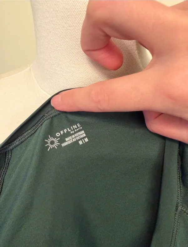 Offline by aerie dark green long sleeve thumbs up mesh side workout top - Image 5