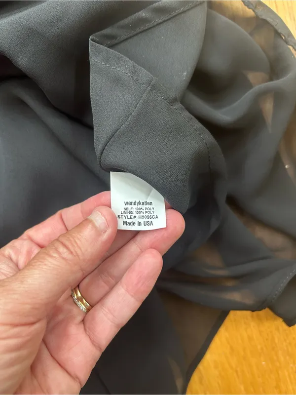 Wendy Katlen Black Chiffon V-Neck Cocktail Dress Size 4 Rosette Ruffle Hem LBD - Image 8