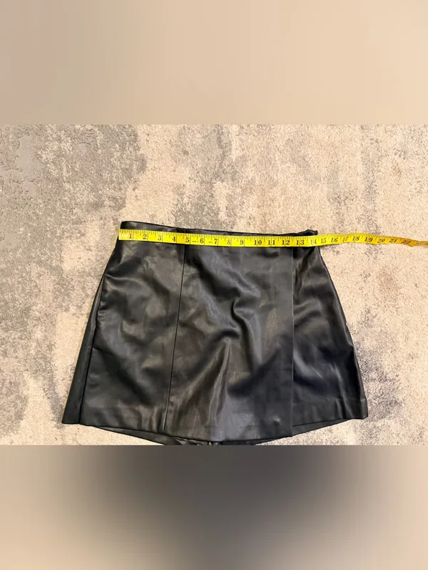 Jason Wu Black Faux Leather Mini Skort - Image 5