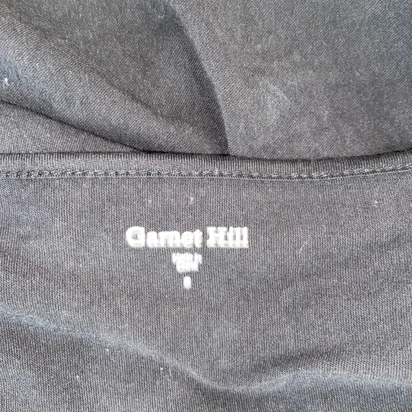 Garnett hill black top size small - Image 4