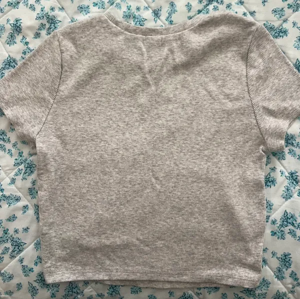 Garage Cropped Tee - Image 3