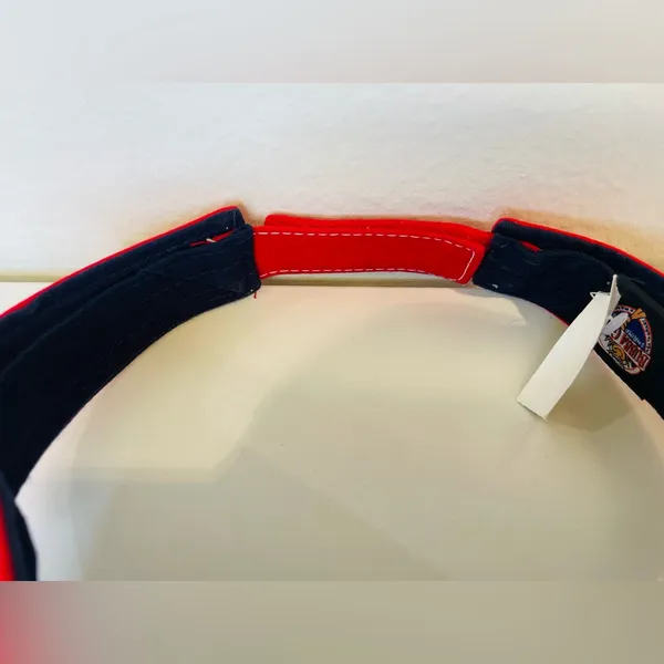 Bubba Gump Shrimp‎ Co. NWT Vintage Red, White & Navy Visor - Image 10