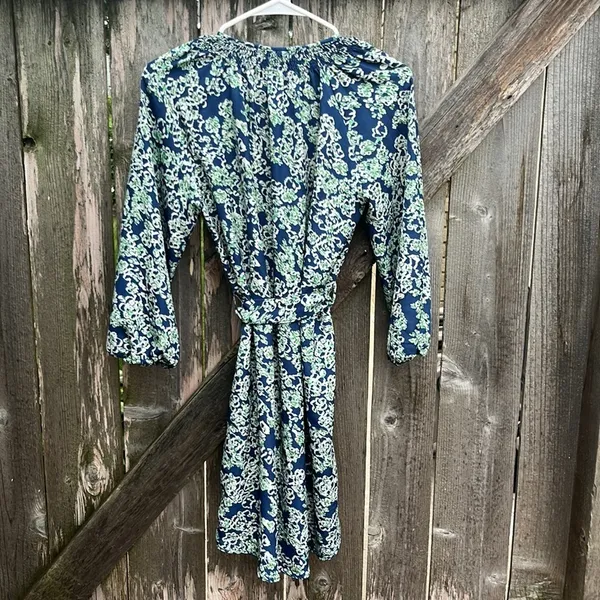 Like New Anthro Maeve Floral Button Front Self Tie Dress Size Medium - Image 8
