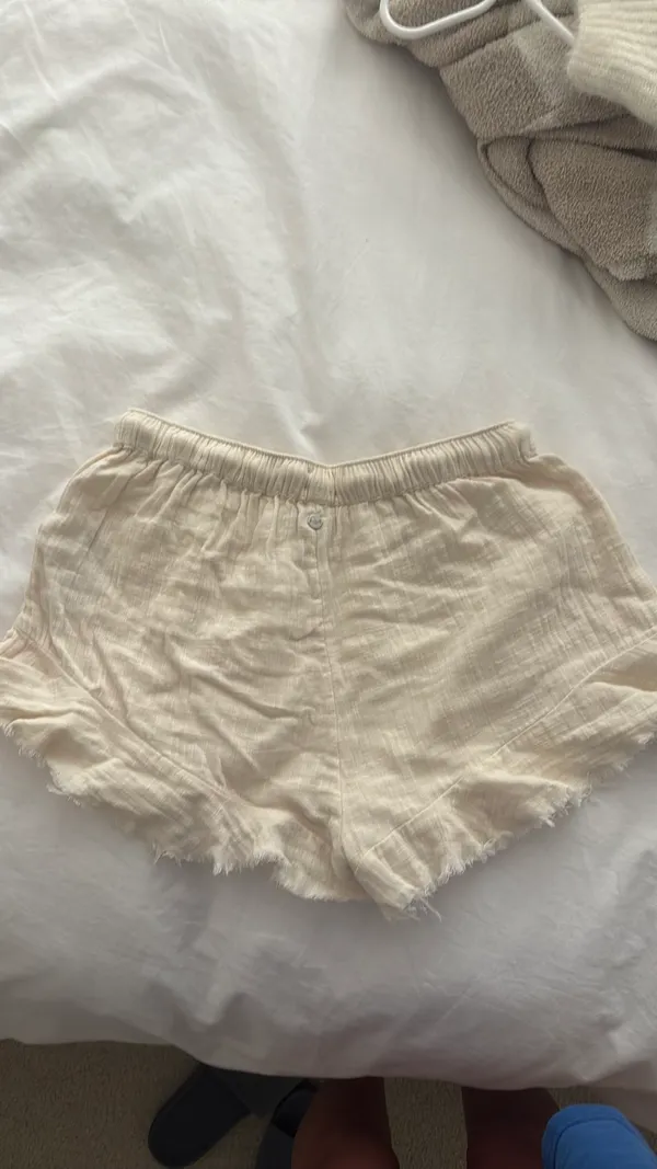 Shorts - Image 2