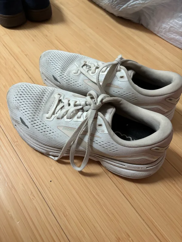Brooks Ghost 15 Running Shoes - Image 2