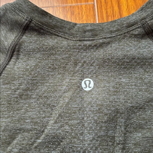 Lululemon Heathered Olive Green Short Sleeve Swiftly Tee - Image 3