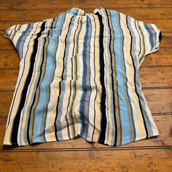 GIGIO USA Women's Striped Twist Front‎ Shirt Blouse Top Size S - Image 4