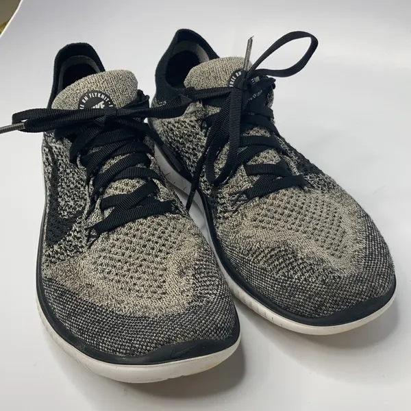 Nike Free Run sneakers‎ black gray white size 8.5 - Image 4