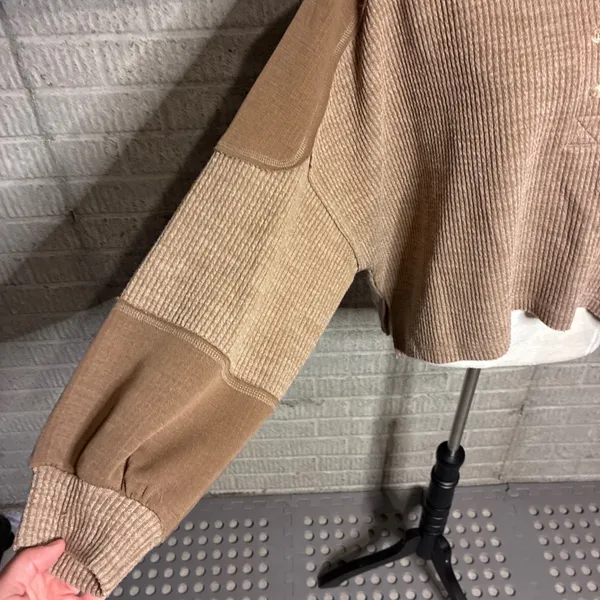 Blu Pepper Brown Waffle Knit Henley Colorblock Long Sleeve Top M - Image 3