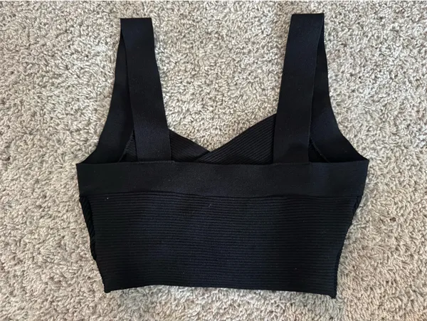 Aritzia Babaton Top - Image 2