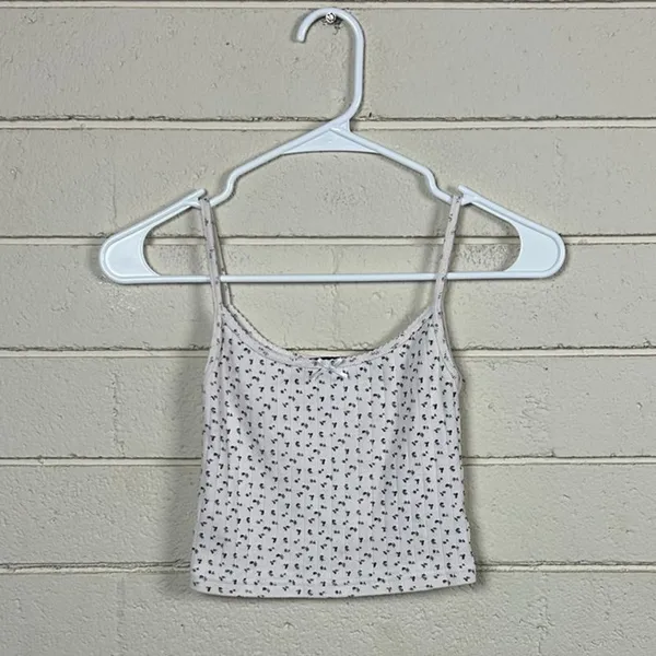 Brandy Melville Floral Skylar Tank one size - Image 4