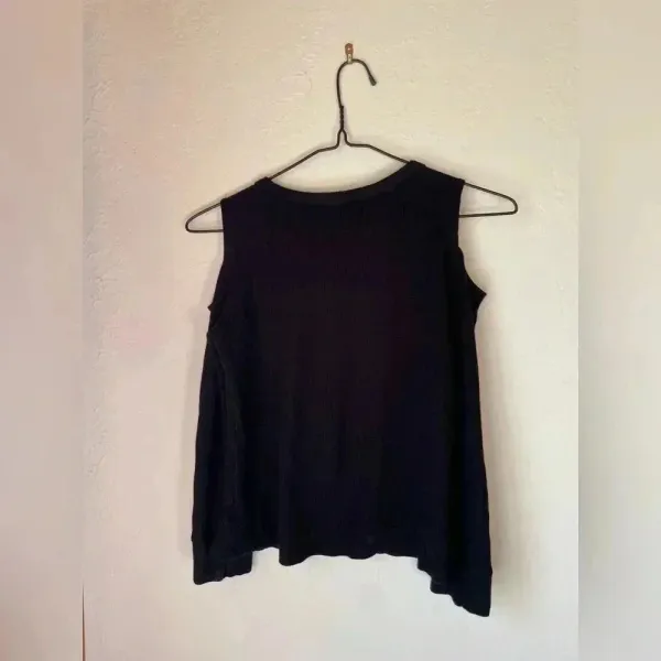 Revolve LNA Palms Thermal Cold Shoulder Black long sleeve top size medium - Image 2