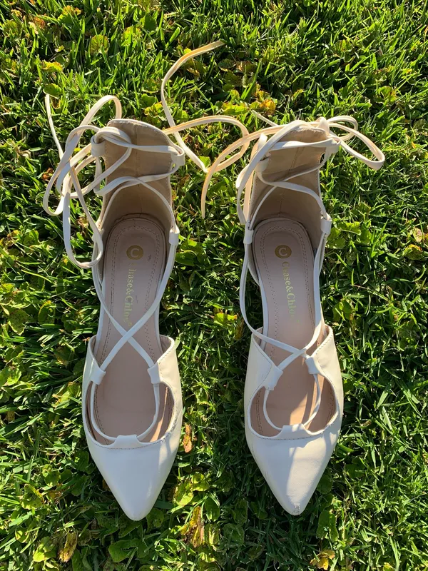Chase + Chloe White Pointed-Toe Lace-Up Gladiator Flats - Image 2