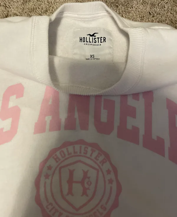 Hollister Crewneck - Image 3