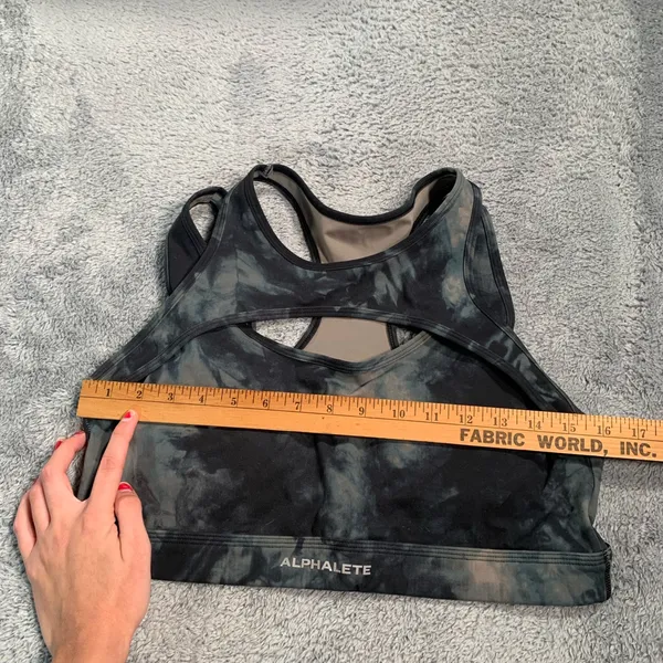 Alphalete Black and Gray Tie-Dye Sports Bra - Image 7