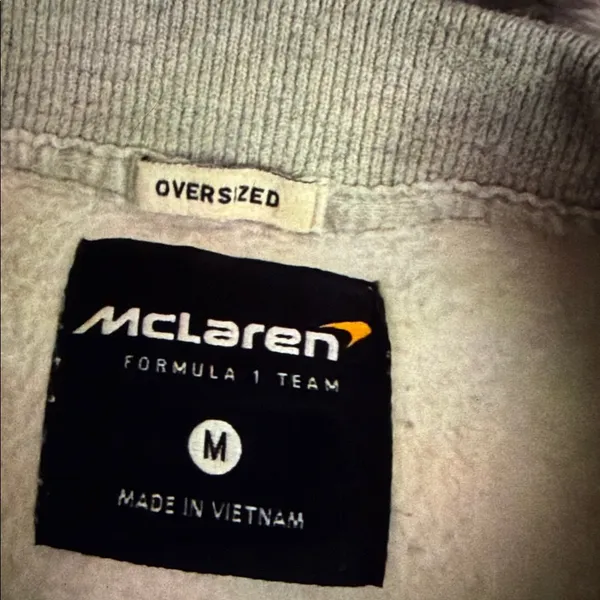 McLaren Formula 1 Team Gray Sweatshirt Size M - Image 3