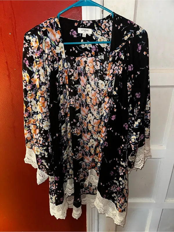 Umgee Boho Floral Open Front Kimono Crochet Lace Hem Festival Layering Top - Image 2