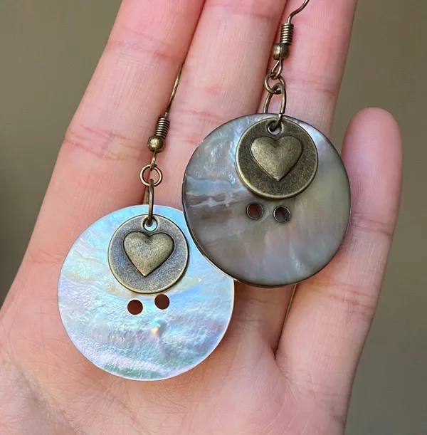 antique vintage fairy boho style big shell button unique dangle earrings🌀🌳🍃🐚🌊 - Image 3