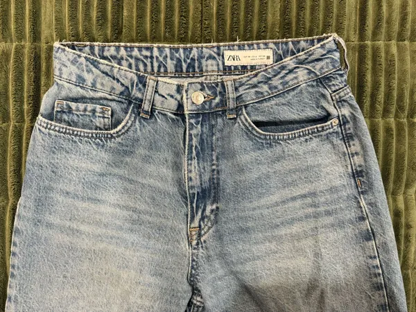 ZARA Jeans High-Rise - Image 2