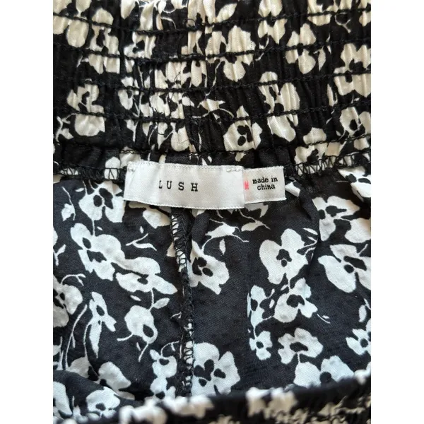 Lush Clothing Womens Wide Leg Pull On Casual‎ Pants Size Medium Black White Floral High Rise - Image 2